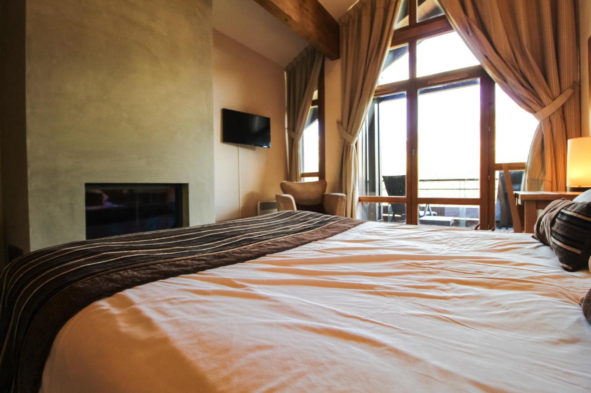 Exceptional 3 Bed Penthouse With Fireplace And Stunning Views Flaine Extérieur photo