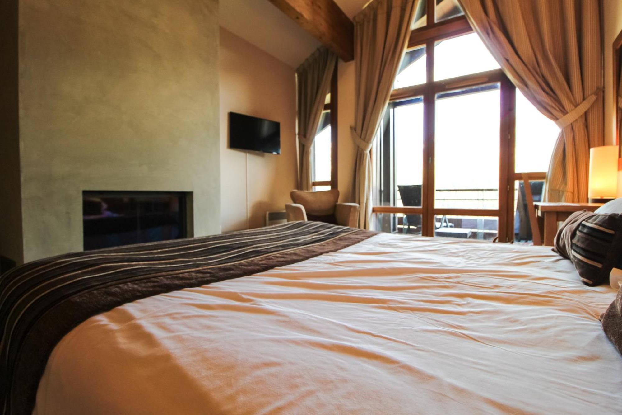 Exceptional 3 Bed Penthouse With Fireplace And Stunning Views Flaine Extérieur photo